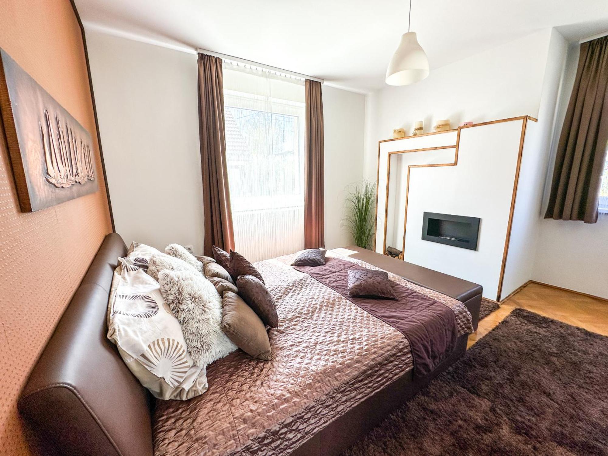 Aranyeso Apartmanhazak No.1 Balatonalmádi Eksteriør billede